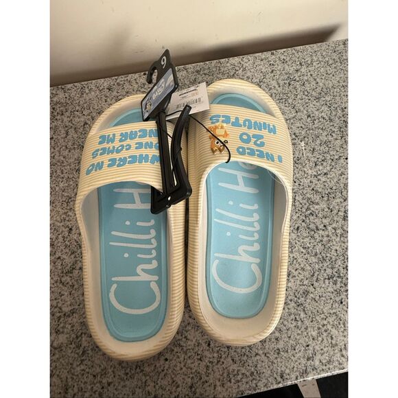 GroundUp Bluey Chilli Heeler Women's Slides I need 30 Minutes when no one comes - Picture 4 of 5